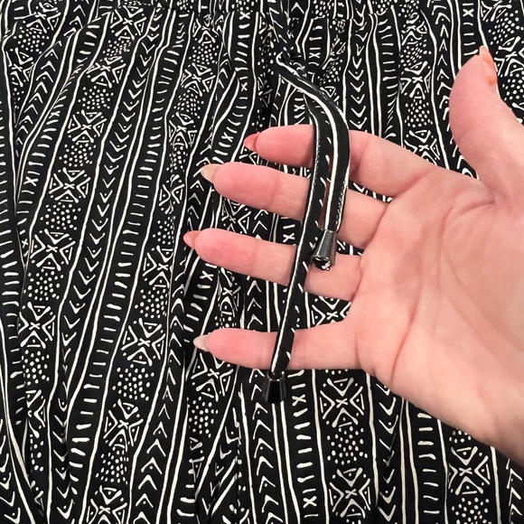 Wide leg drawstring pants - Picture 4 of 6